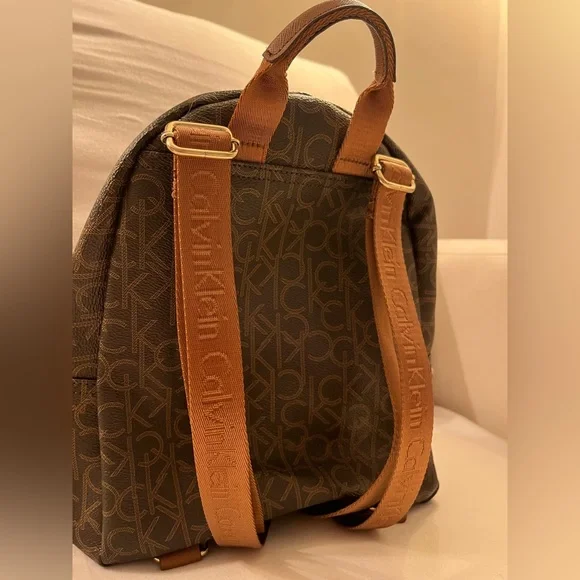 Calvin Klein Backpack - Picture 3 of 3